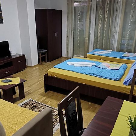 Center Apartment Delfina Ohrid Exteriör bild