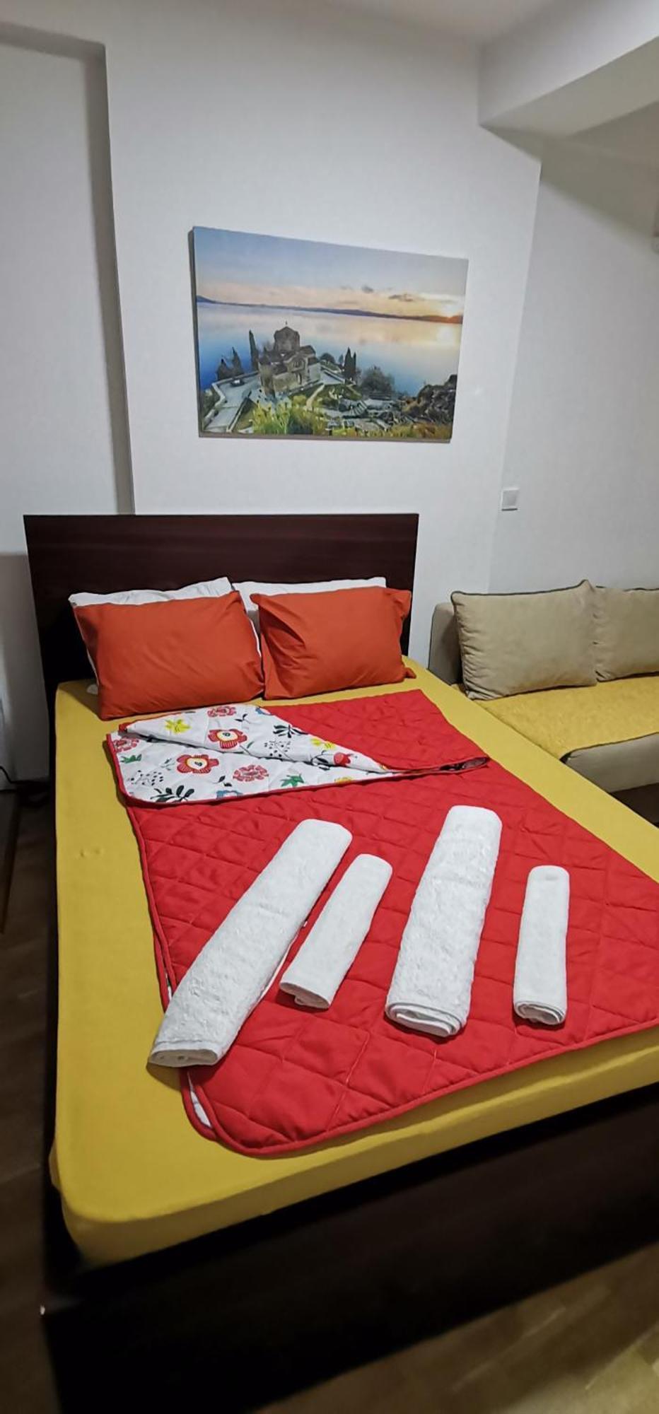 Center Apartment Delfina Ohrid Exteriör bild