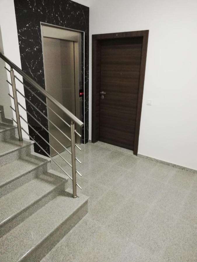 Center Apartment Delfina Ohrid Exteriör bild